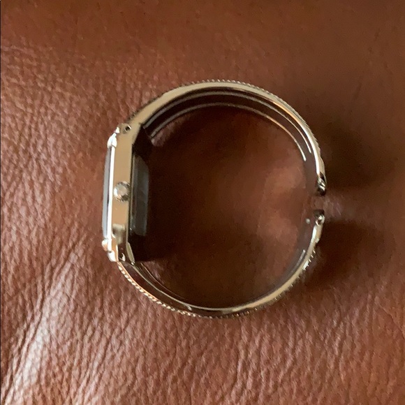 B2GOFREE 🍭Silver cuff bracelet watch - Picture 5 of 7